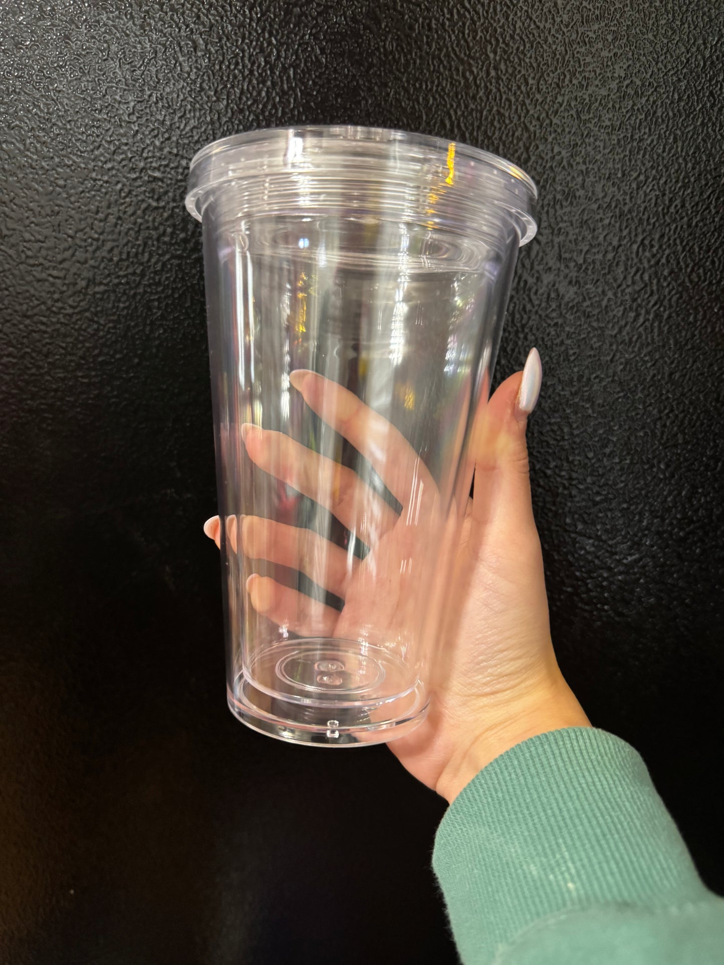 16 oz Acrylic Snowglobe