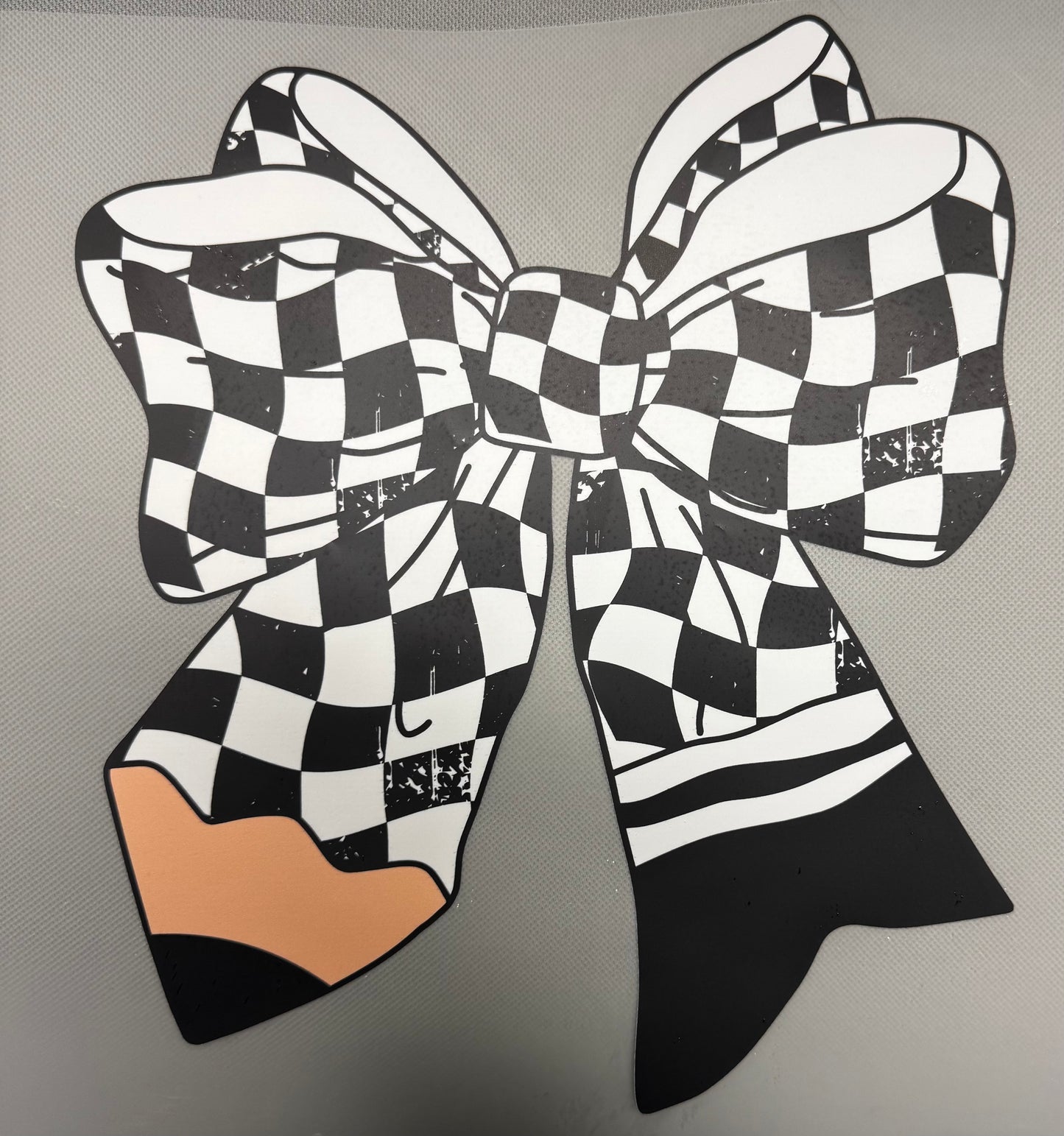 "Checkered pencil bow"