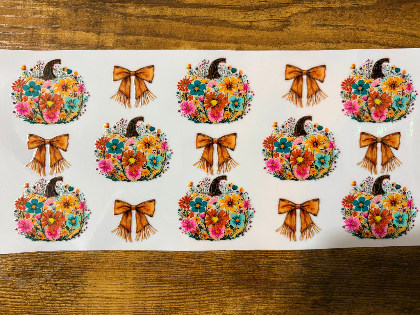 “Floral and bow pumpkins” Wrap #75A
