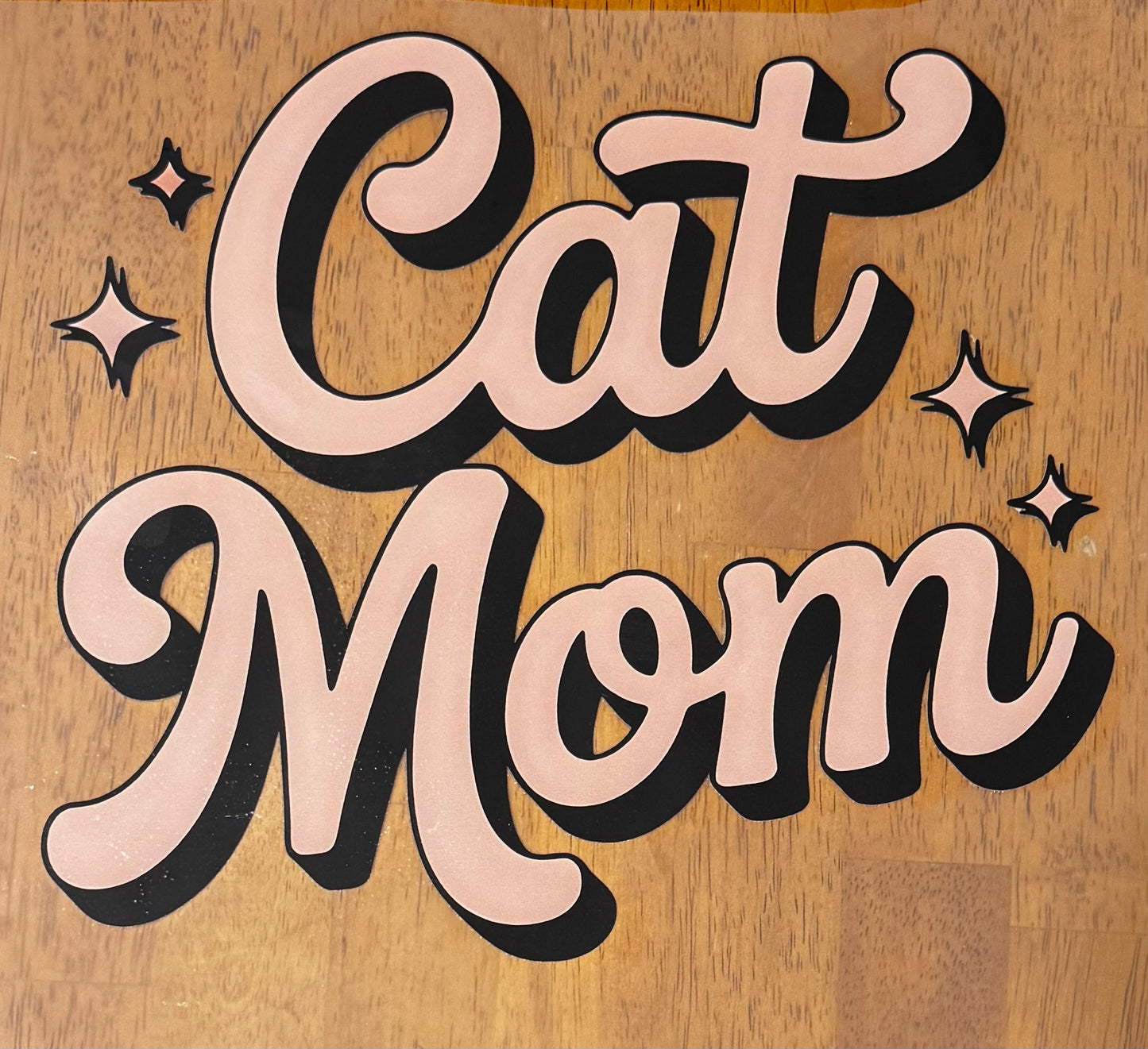 “Retro cat mom”