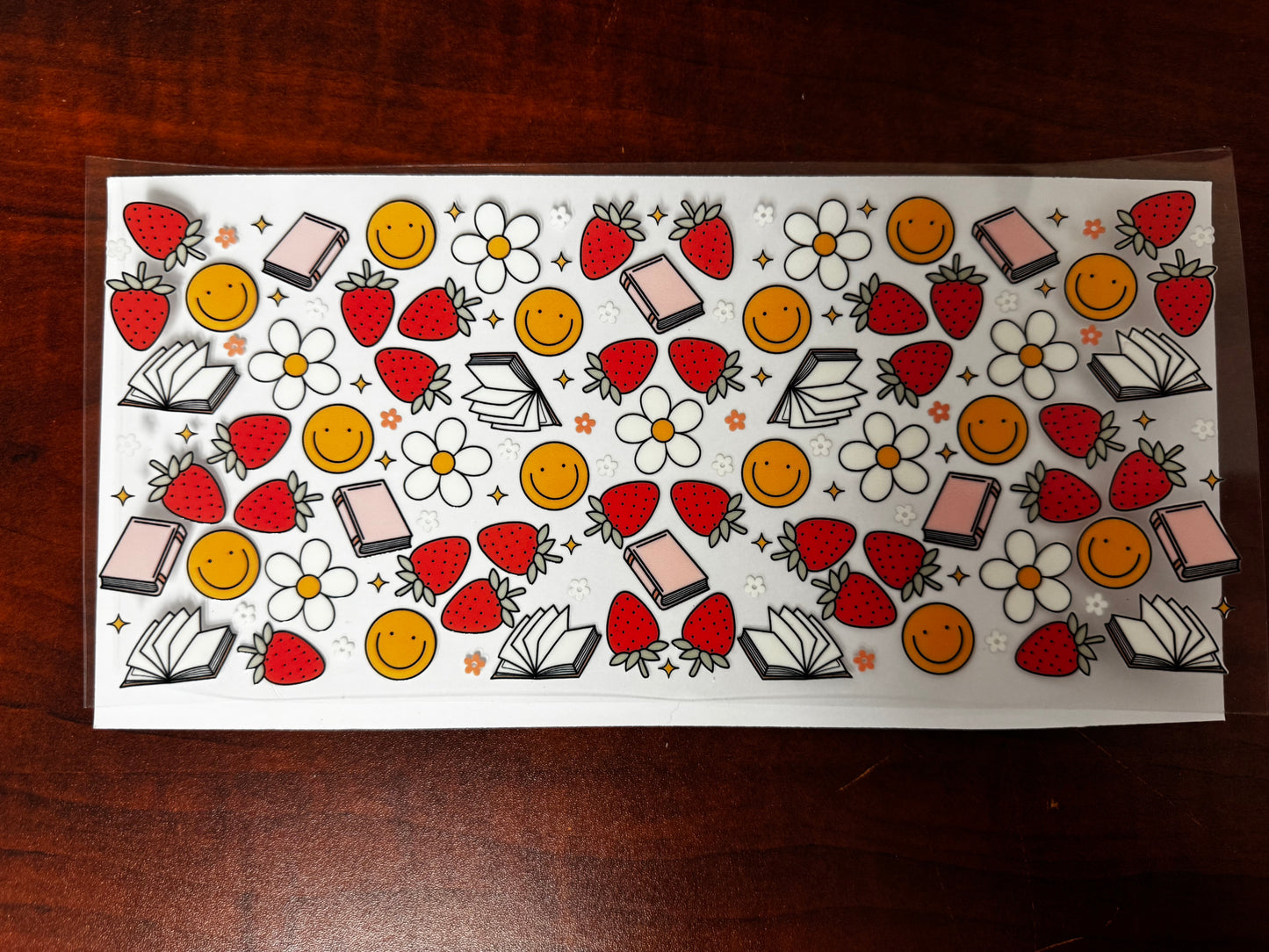 “Books & strawberries” Wrap #231