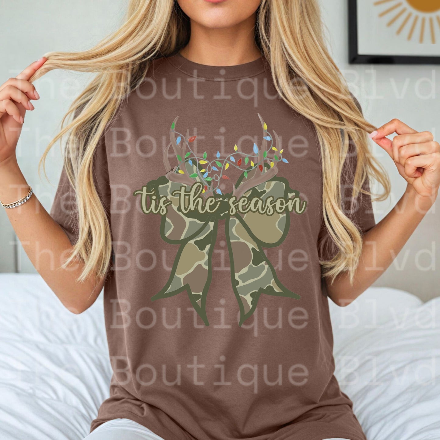 “Christmas bow antlers" t-shirt