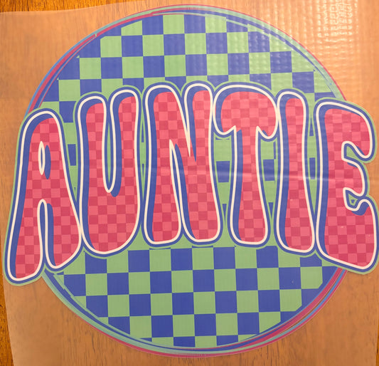 “Retro Auntie”